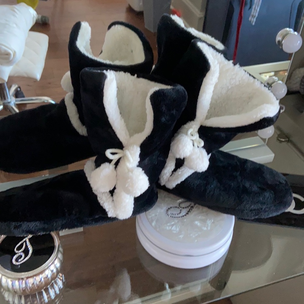 Bootie slippers